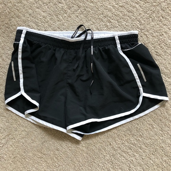 Nike shorts - Picture 1 of 1